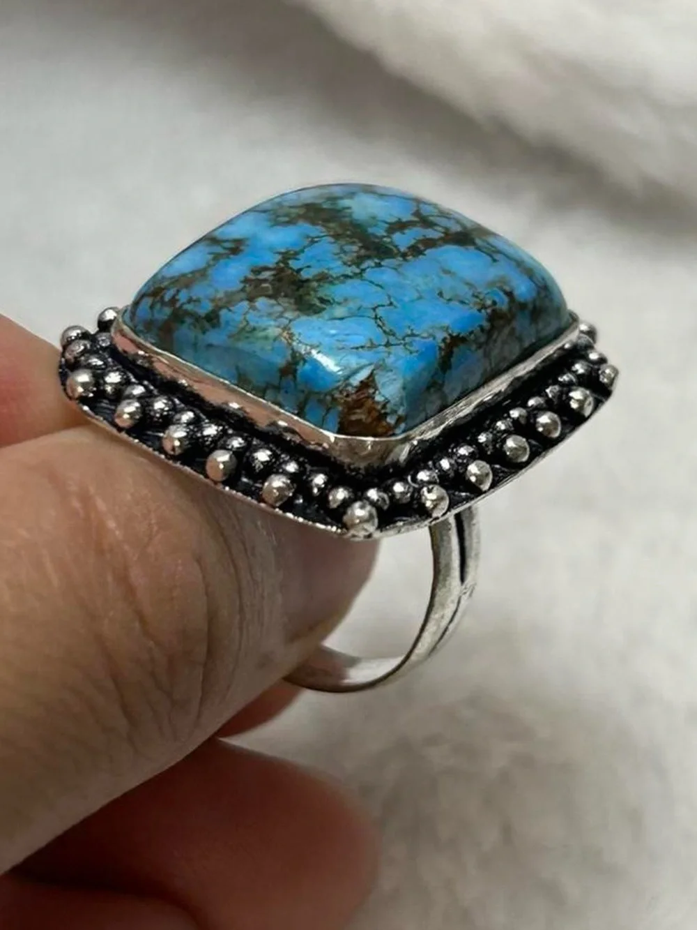 Turquoise Statement Ring with 925 Silver Beaded Halo